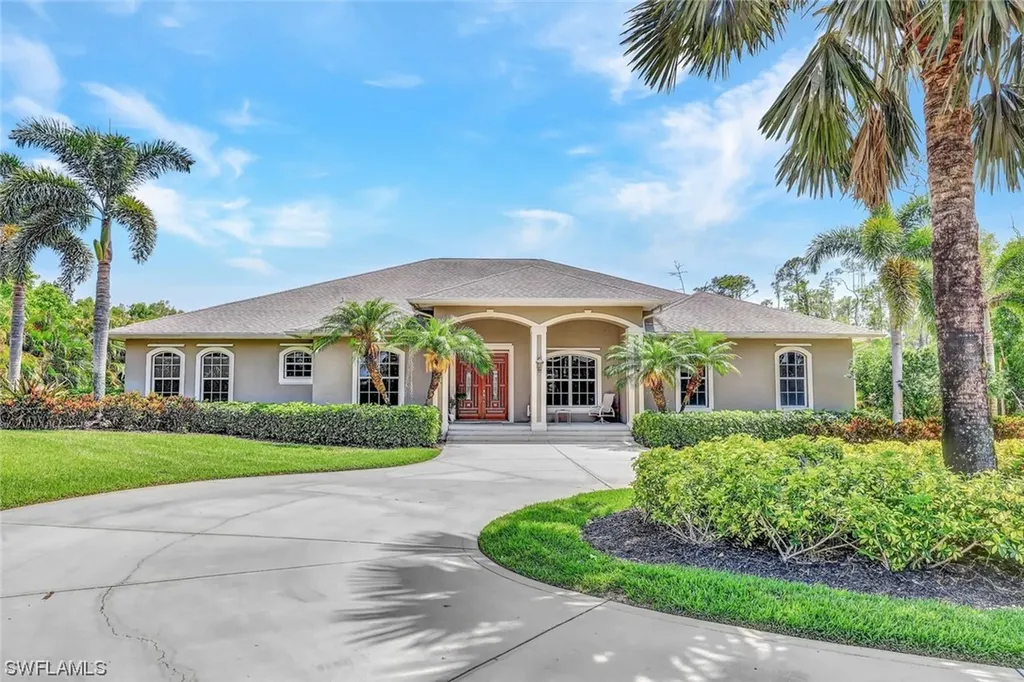 5743 Cope Lane Naples FL 34112
