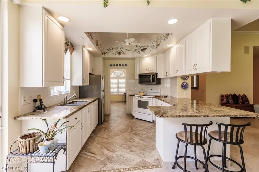 4402 Novato Court Naples FL 34109