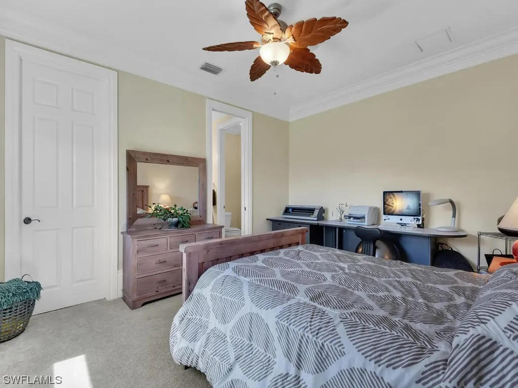 2215 SE 18th Place Cape Coral FL 33990
