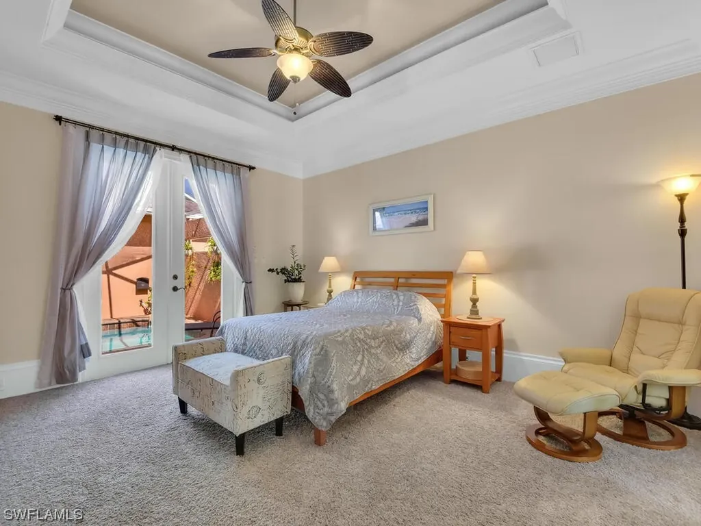 2215 SE 18th Place Cape Coral FL 33990