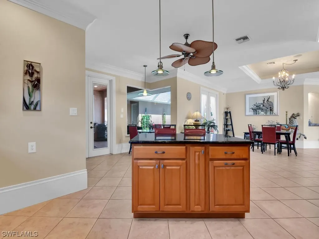 2215 SE 18th Place Cape Coral FL 33990