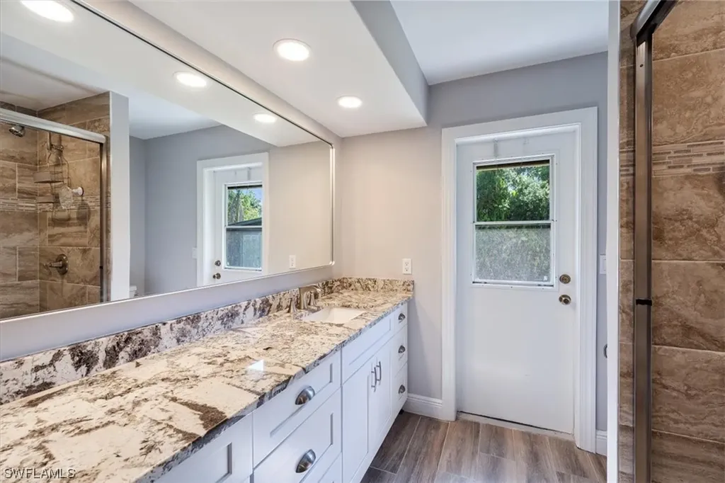 4231 & 4241 Orange River Loop Road Fort Myers FL 33905