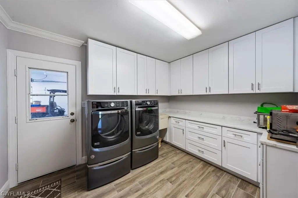 4231 & 4241 Orange River Loop Road Fort Myers FL 33905