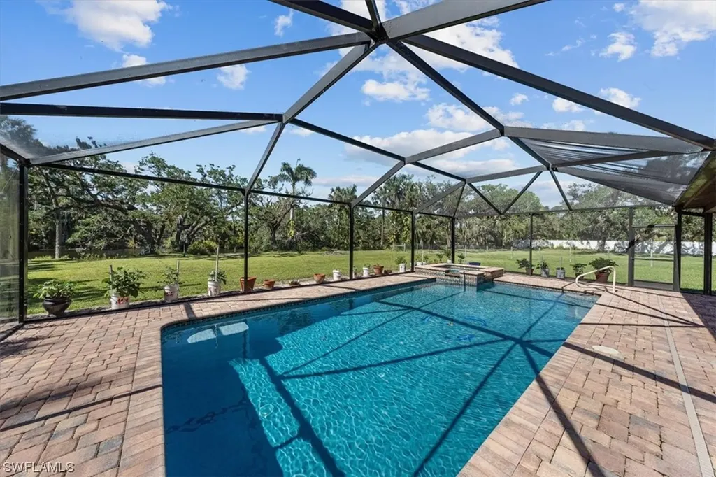 4231 & 4241 Orange River Loop Road Fort Myers FL 33905