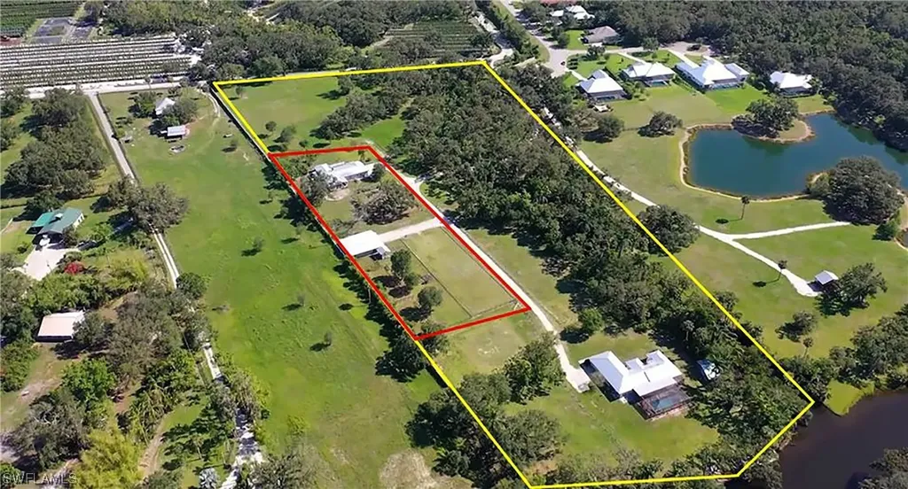 4231 & 4241 Orange River Loop Road Fort Myers FL 33905