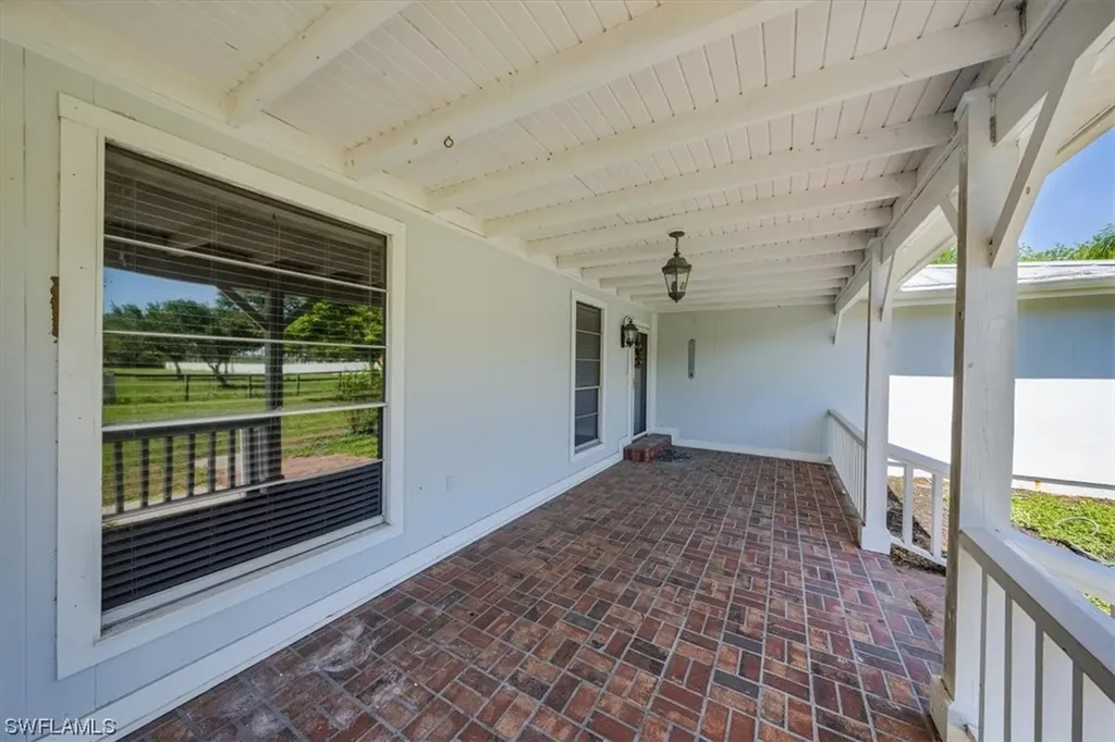 4231 & 4241 Orange River Loop Road Fort Myers FL 33905