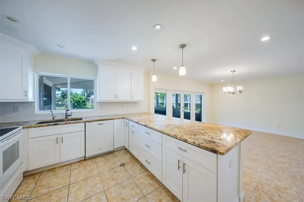 4231 & 4241 Orange River Loop Road Fort Myers FL 33905