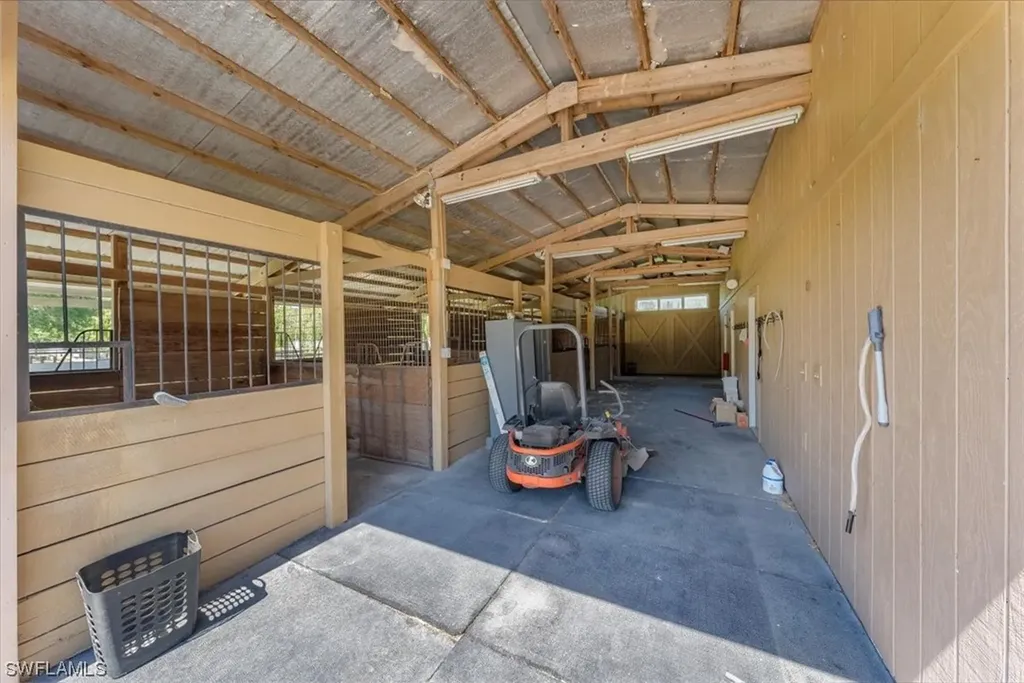 4231 & 4241 Orange River Loop Road Fort Myers FL 33905