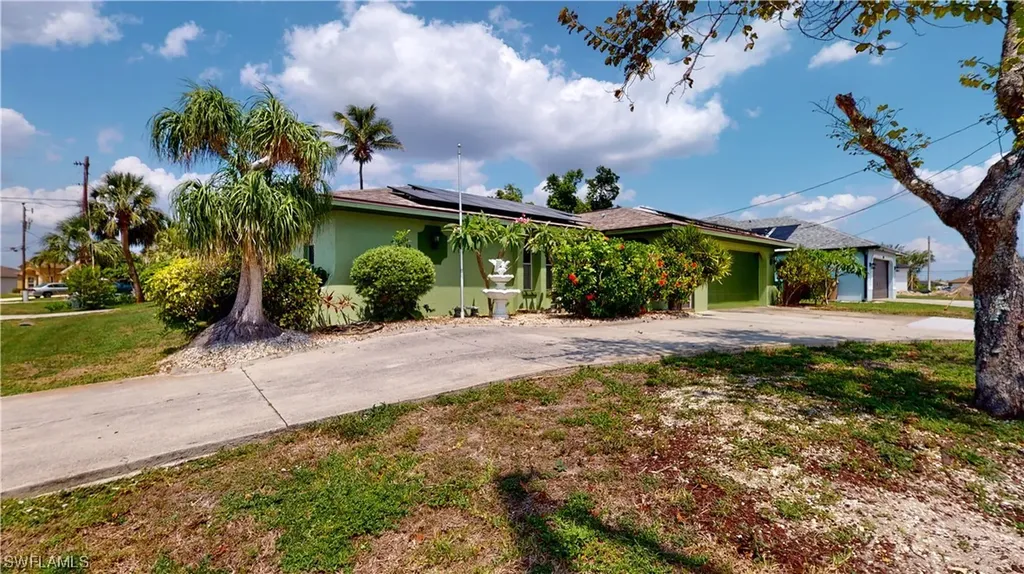 405 Nicholas Parkway E Cape Coral FL 33990