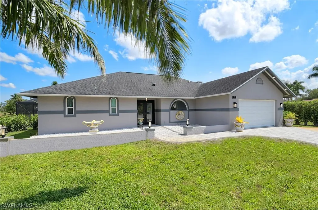 104 Cherry Hill Court Naples FL 34113