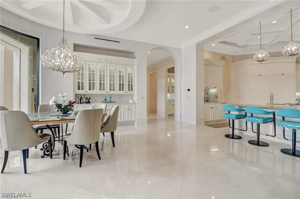 2556 Escada Drive Naples FL 34109