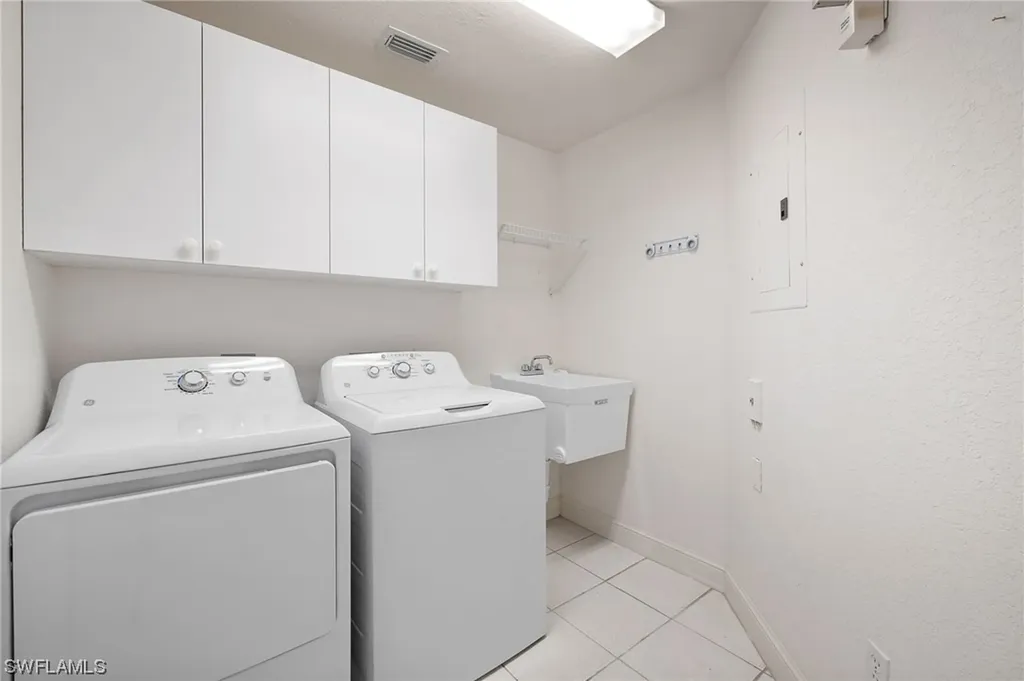 1270 Shady Rest Lane Naples FL 34103