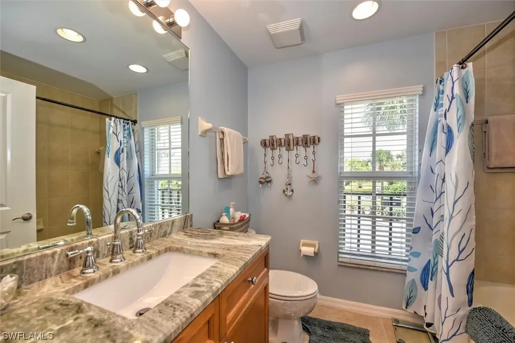 10041 Lake Cove Drive Fort Myers FL 33908