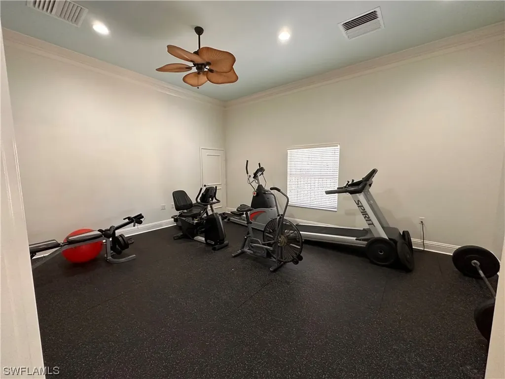 10041 Lake Cove Drive Fort Myers FL 33908