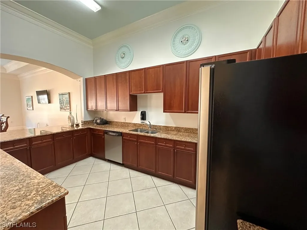 10041 Lake Cove Drive Fort Myers FL 33908