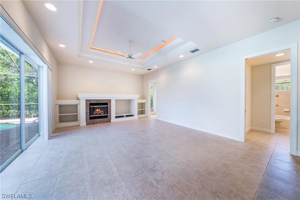 1087 Camelot Circle Naples FL 34119