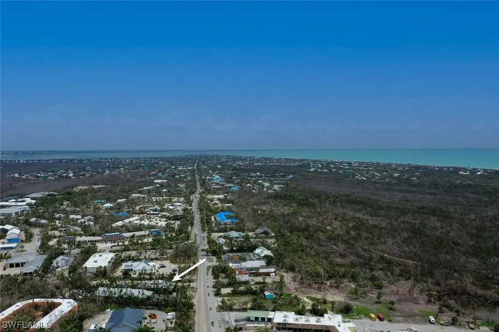 2422 Periwinkle Way Sanibel FL 33957