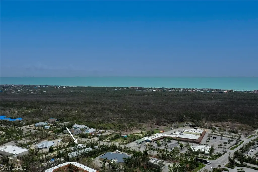 2422 Periwinkle Way Sanibel FL 33957