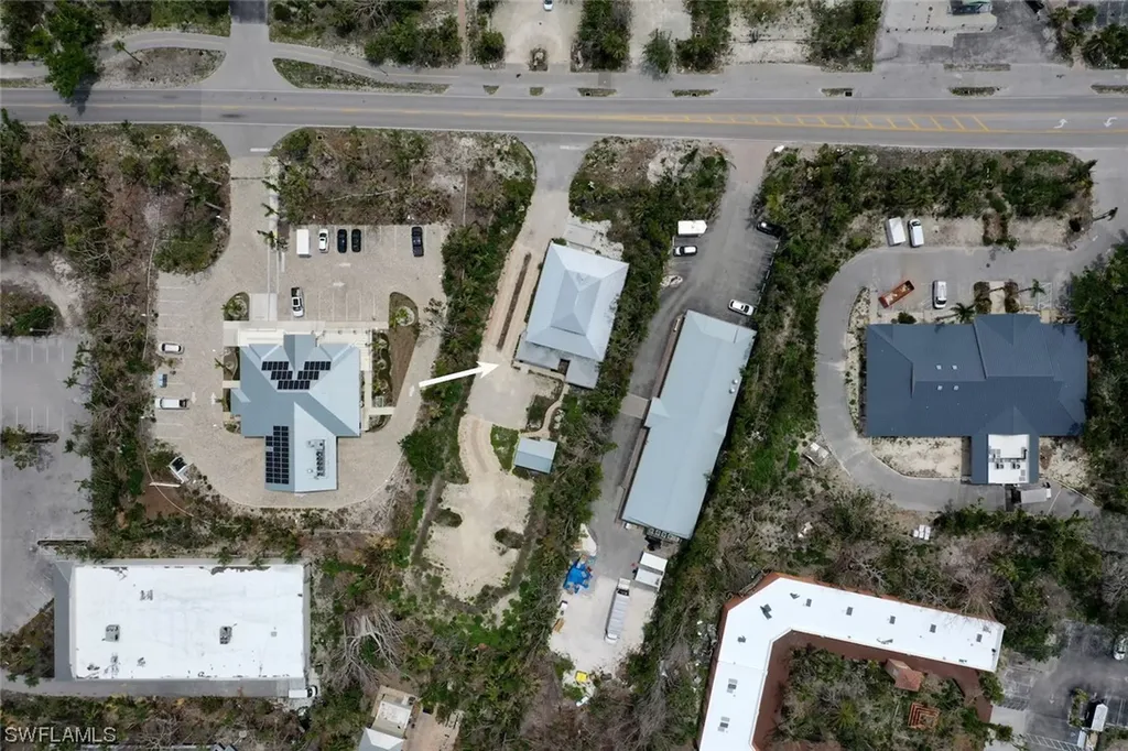 2422 Periwinkle Way Sanibel FL 33957