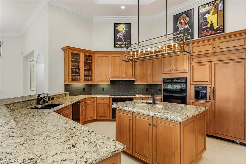 12570 Colliers Reserve Drive Naples FL 34110
