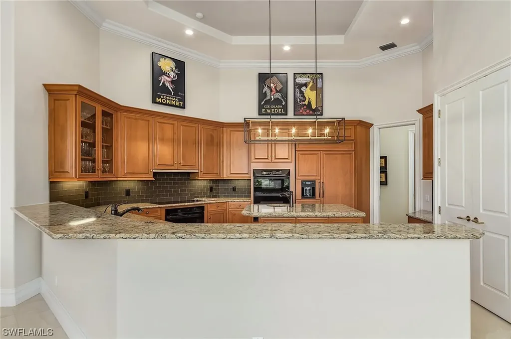 12570 Colliers Reserve Drive Naples FL 34110