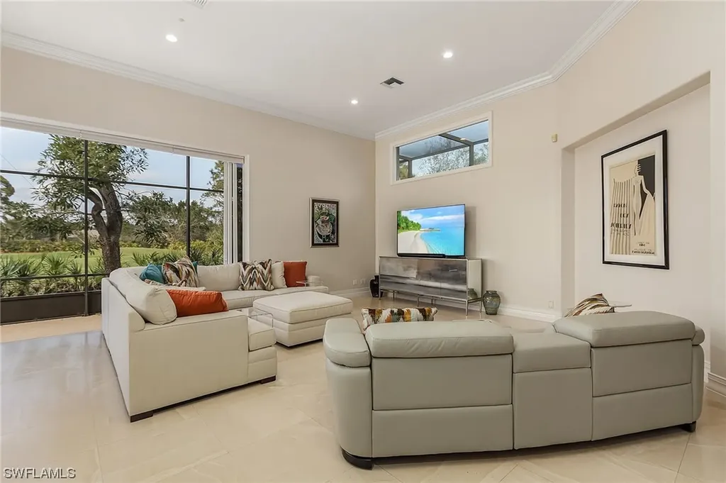 12570 Colliers Reserve Drive Naples FL 34110