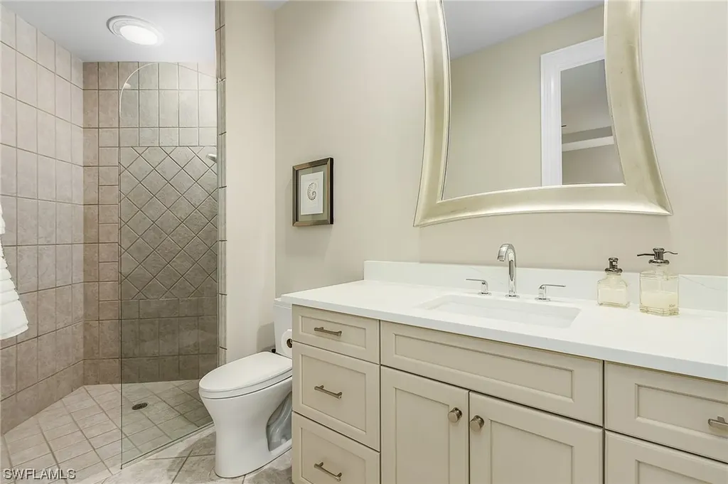 12570 Colliers Reserve Drive Naples FL 34110
