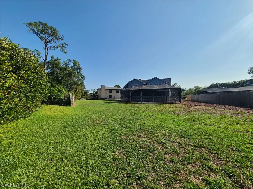 2437 Guinevere Court Fort Myers FL 33912