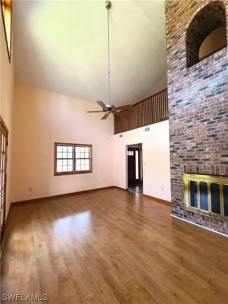 2437 Guinevere Court Fort Myers FL 33912