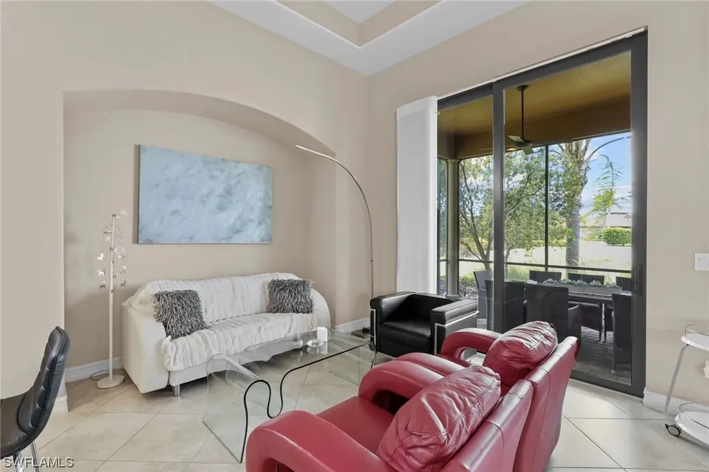 6528 Costa Circle Naples FL 34113