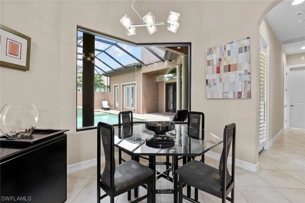 6528 Costa Circle Naples FL 34113