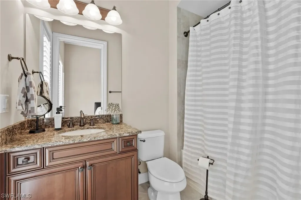 6528 Costa Circle Naples FL 34113