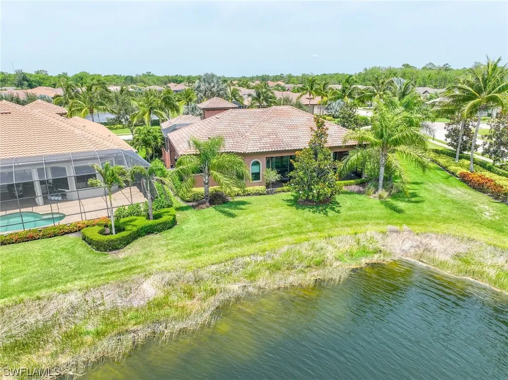 6528 Costa Circle Naples FL 34113