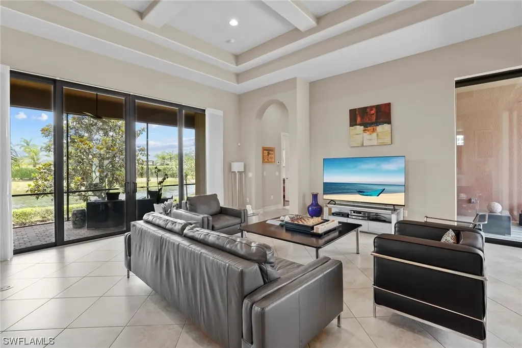6528 Costa Circle Naples FL 34113