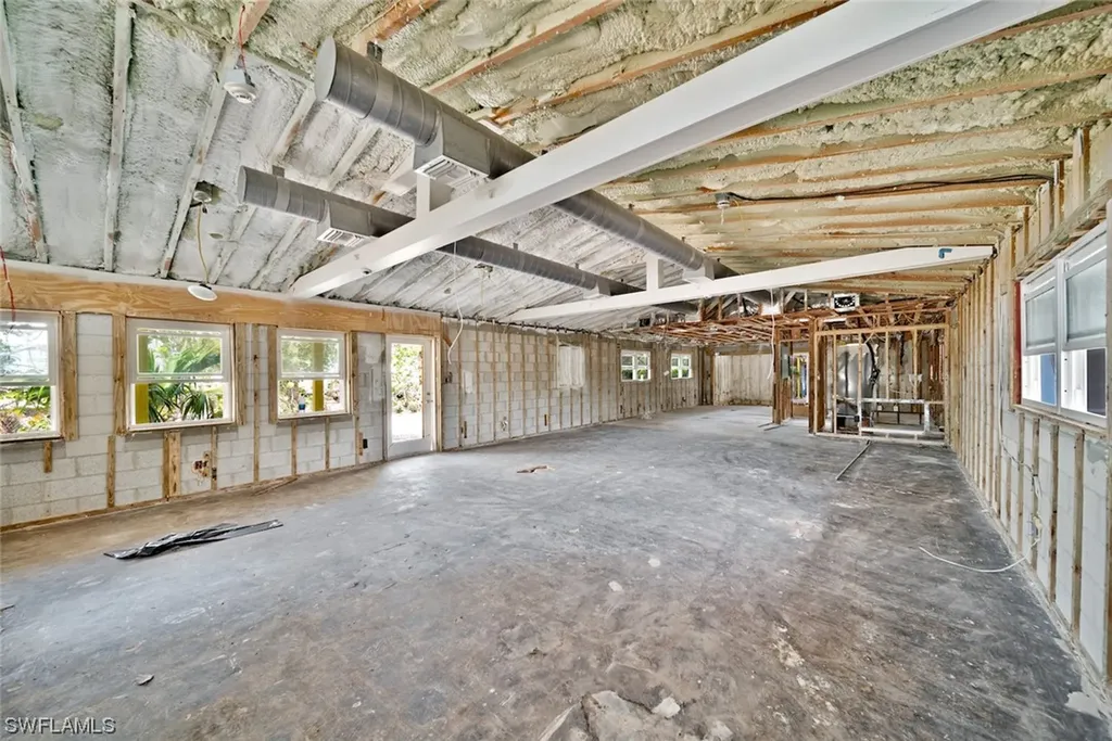 2365 Periwinkle Way Sanibel FL 33957