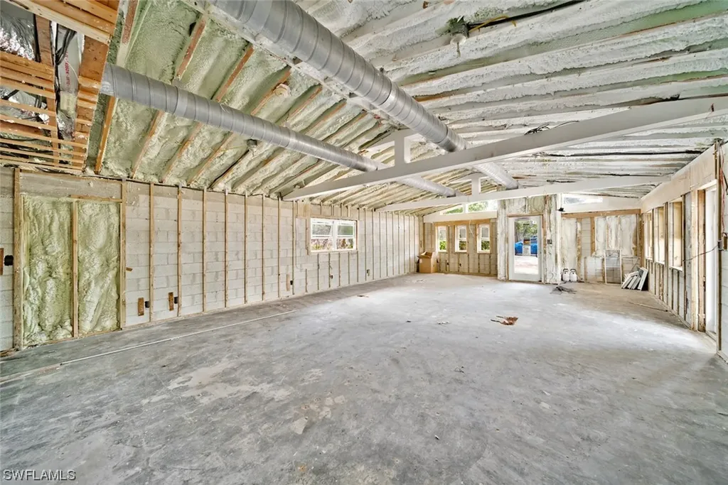 2365 Periwinkle Way Sanibel FL 33957