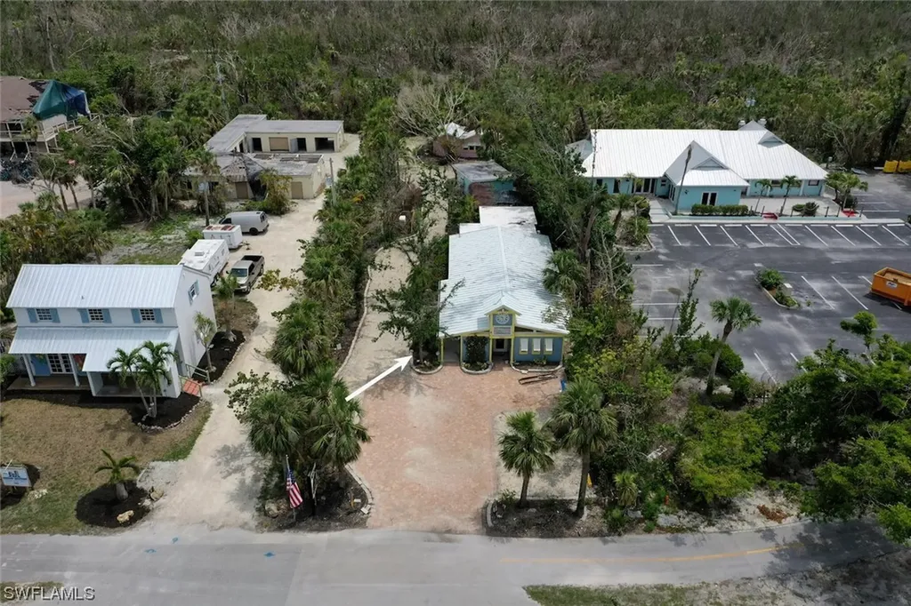 2365 Periwinkle Way Sanibel FL 33957