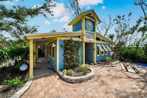 2365 Periwinkle Way Sanibel FL 33957