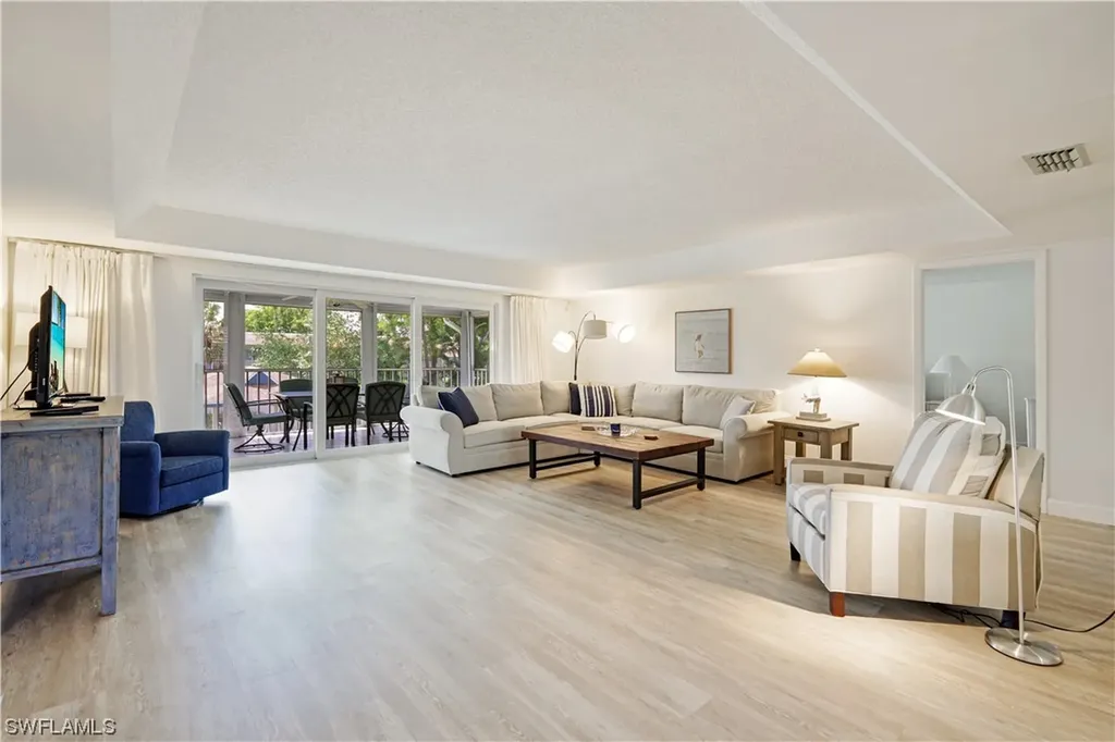232 Memory Lane Naples FL 34112