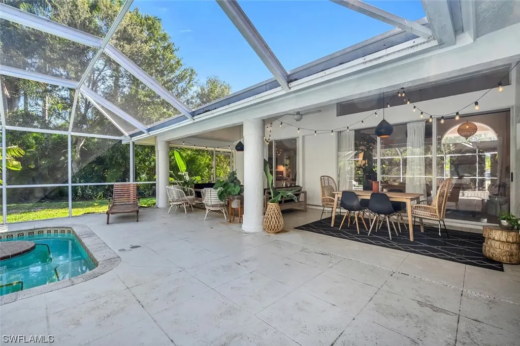1921 Blackstone Circle Naples FL 34109