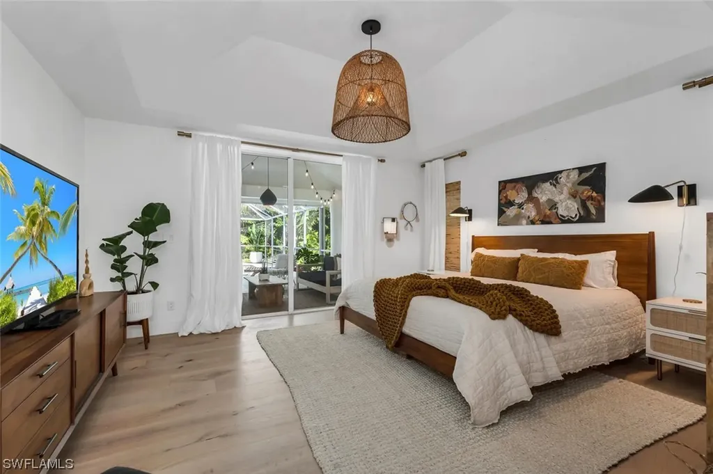 1921 Blackstone Circle Naples FL 34109