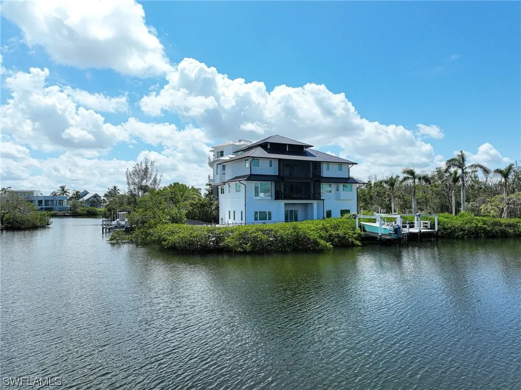 195 Bayfront Drive Bonita Springs FL 34134