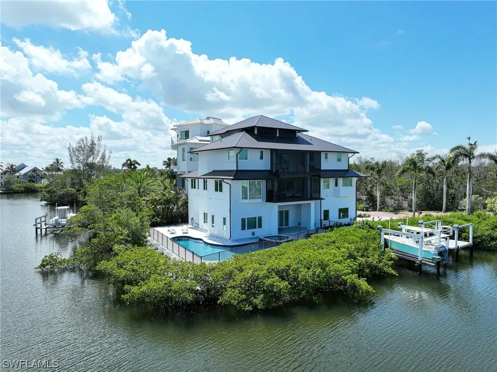 195 Bayfront Drive Bonita Springs FL 34134