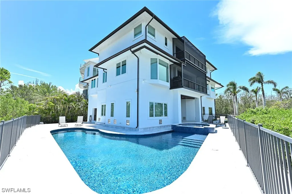 195 Bayfront Drive Bonita Springs FL 34134