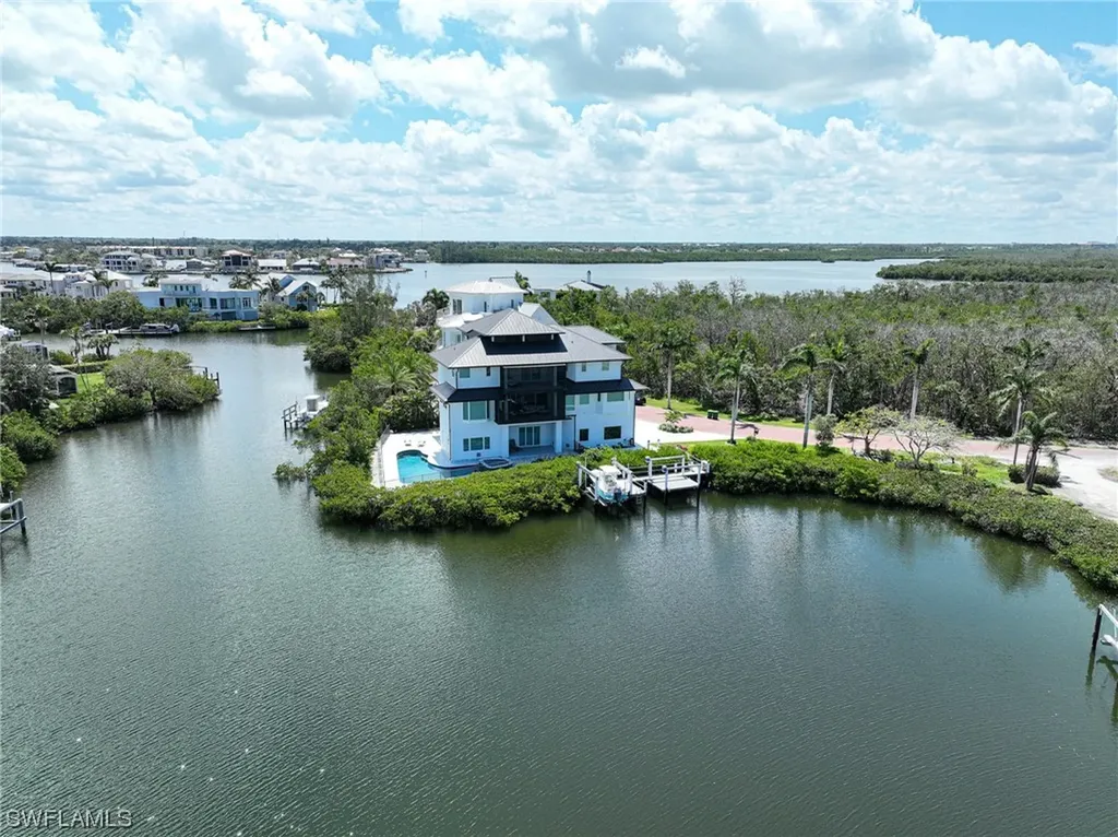 195 Bayfront Drive Bonita Springs FL 34134