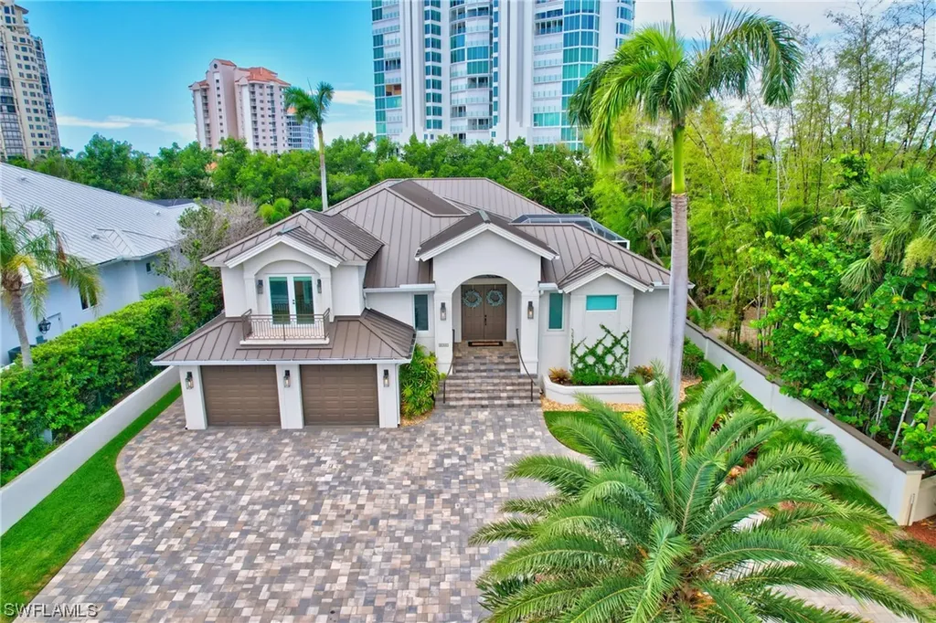 Naples FL, 5141 Seahorse Avenue