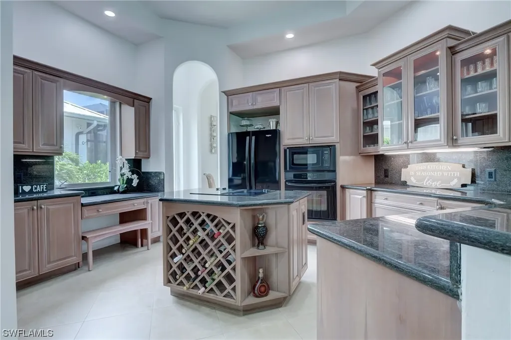 5141 Seahorse Avenue Naples FL 34103