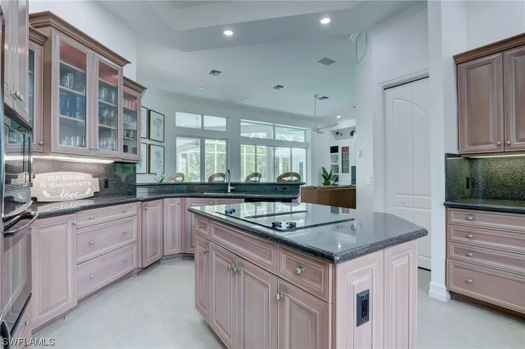 5141 Seahorse Avenue Naples FL 34103