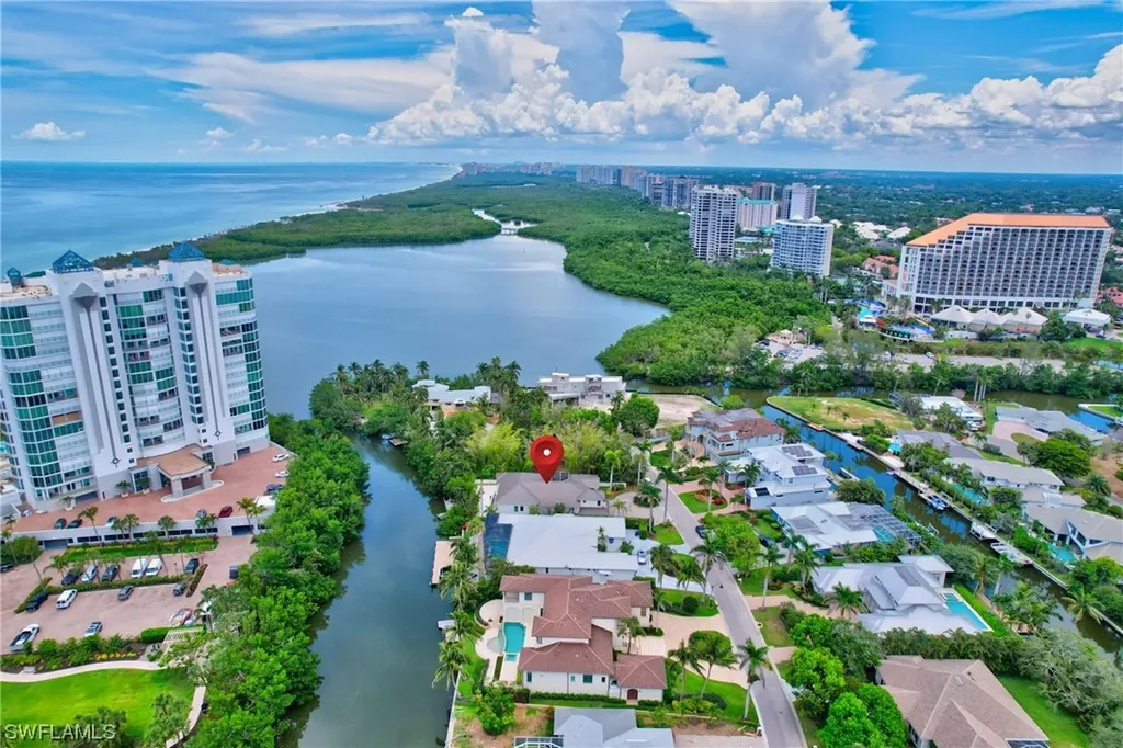 5141 Seahorse Avenue Naples FL 34103