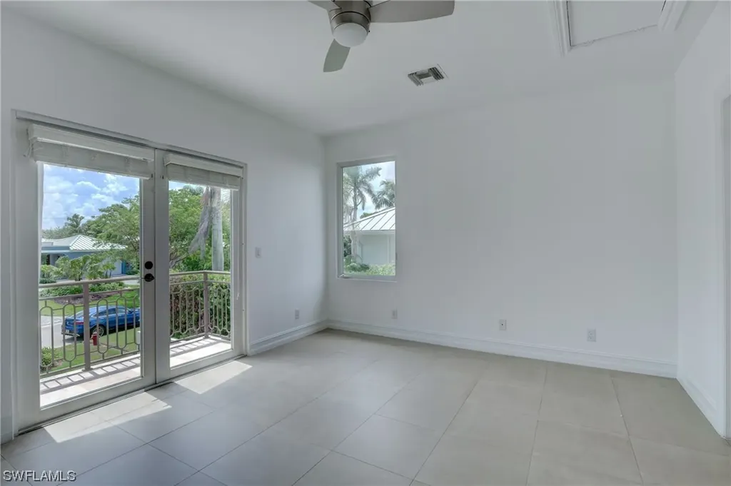 5141 Seahorse Avenue Naples FL 34103
